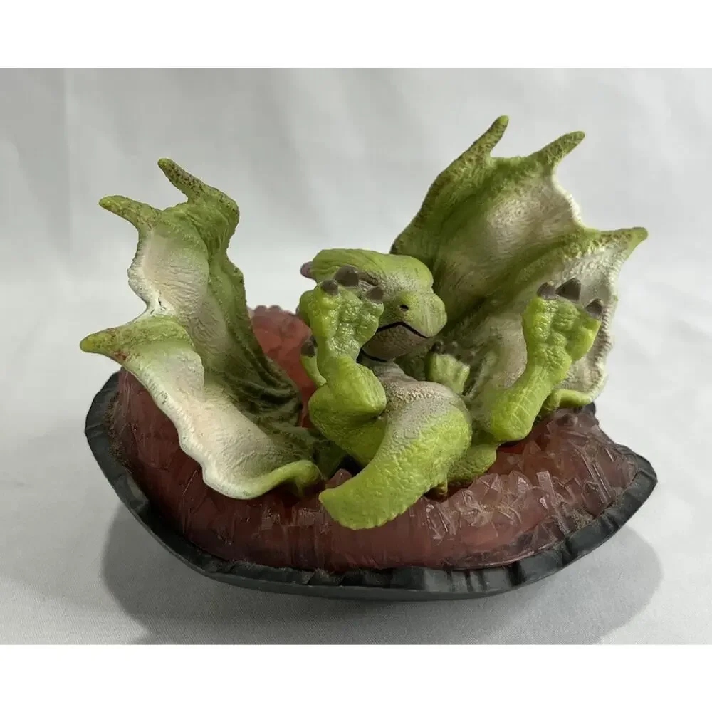 Schliech Dragons Baby Nugur Green Figure Crystal Rare Fantasy UEC